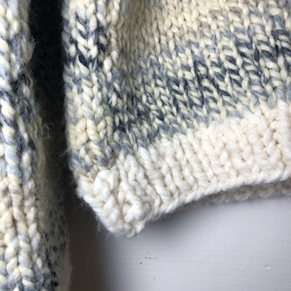 Hand Knit Chunky Vintage Sweater - Picture 8 of 10